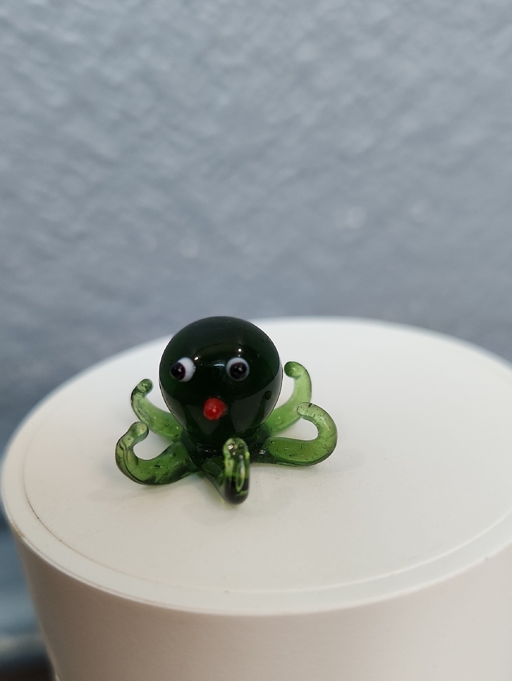 Mini Ganz Green Octopus Squid Blown Glass